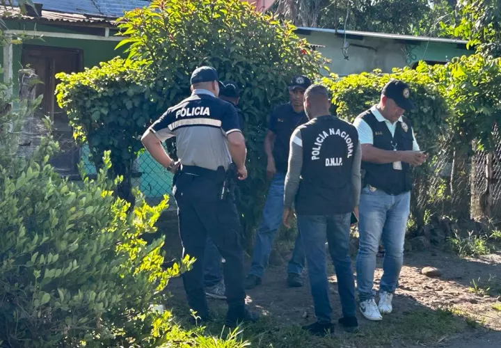  Este viernes se realizan diligencias de campo en el lugar donde fue ubicada la menor para lograr elementos de convicción que permita dar con el o los responsables de este hecho.