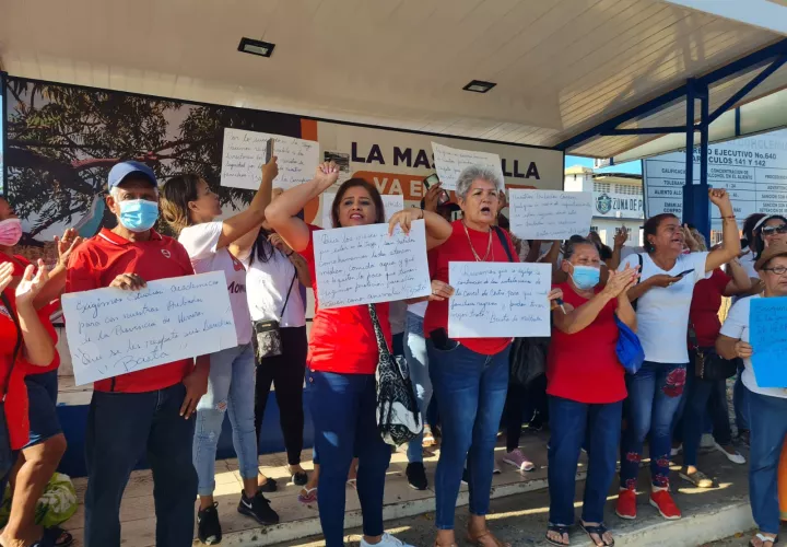 Protesta de familiares de los privados de libertad en Chitré.