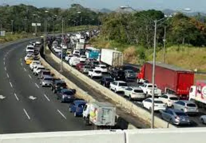 Con rumbo a Las Tablas y otros puntos donde se desarrolla el jolgorio.