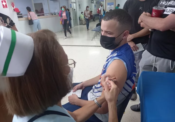 A la fecha el PAI ya aplicó 8,864,013 dosis de vacunas contra la covid-19.