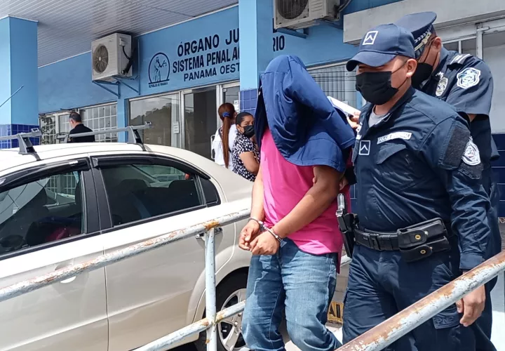 El imputado a la salida de la audiencia, (Foto: Eric Montegegro)