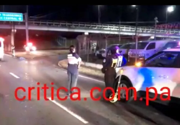 Escena del fatal accidente en vía Transístmica.  (Foto-Video: Alexander Santamaría)