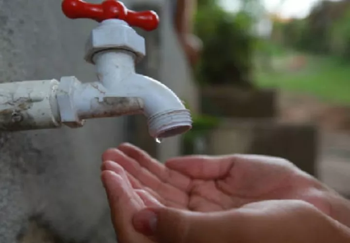 Pobladores de Panamá Este sin agua diariamente.