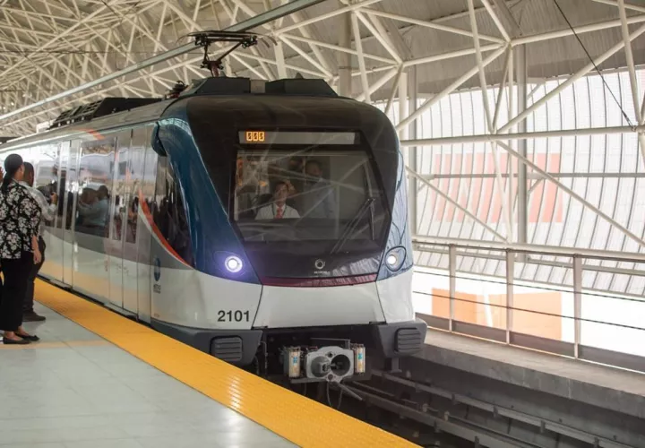 Ramal de Línea 2 del Metro con dos nuevas estaciones.