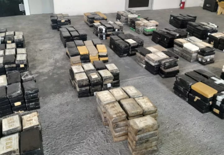 Paquetes de droga.  (Foto: D. Sánchez)