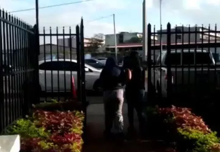 Se entregó a las autoridades.