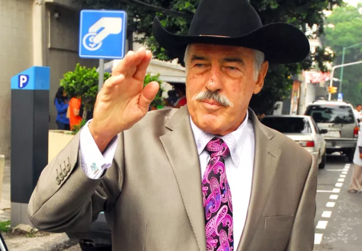  El actor mexicano de cine y televisión Andrés García falleció este martes a los 81 años después de varios meses de deterioro en su estado de salud.. EFE Archivo