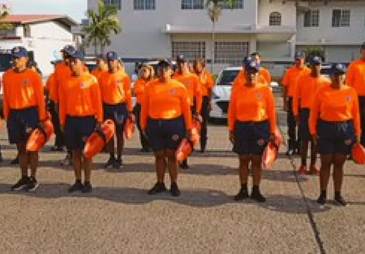 Vigilancia en ríos, playas y balnearios.
