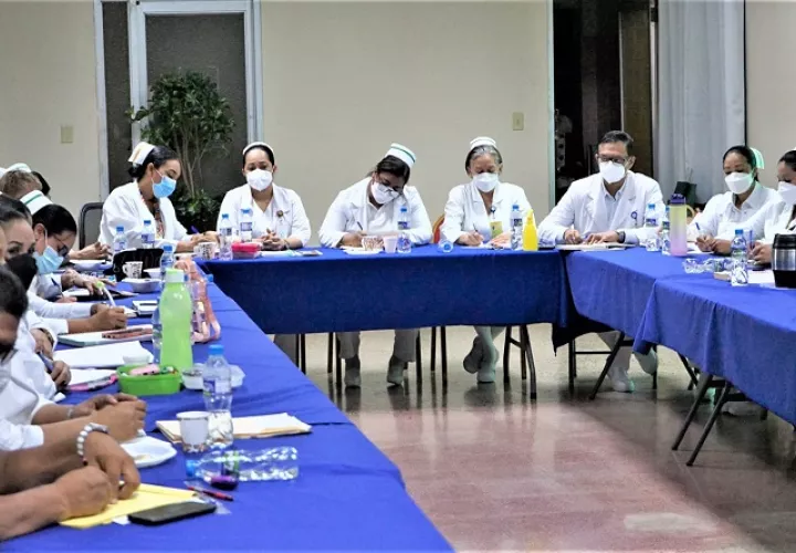 Los equipos de enfermería del Ministerio de Salud (Minsa), y de la Caja de Seguro Social (CSS), en la provincia de Chiriquí, se preparan para participar en la veintiunava Semana de Vacunación de Las Américas.