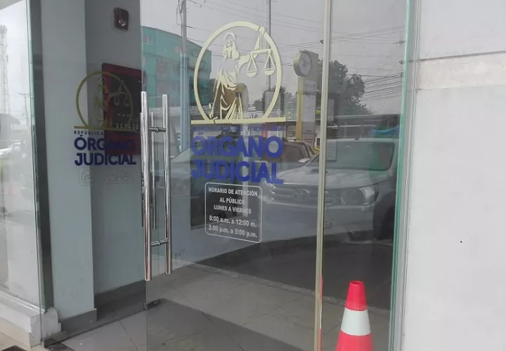 Por este homicidio las autoridades aún están en la búsqueda de dos hombres adultos.