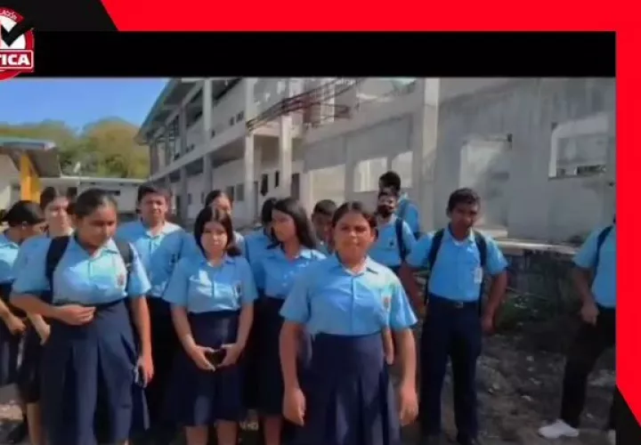 Estudiantes desean que las reparaciones del plantel concluyan.