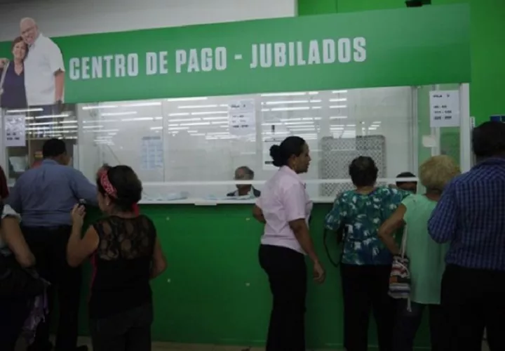 Los jubilados y pensionados que cobran en Centros de Pagos podrán retirar sus cheques el lunes, 22 de mayo.