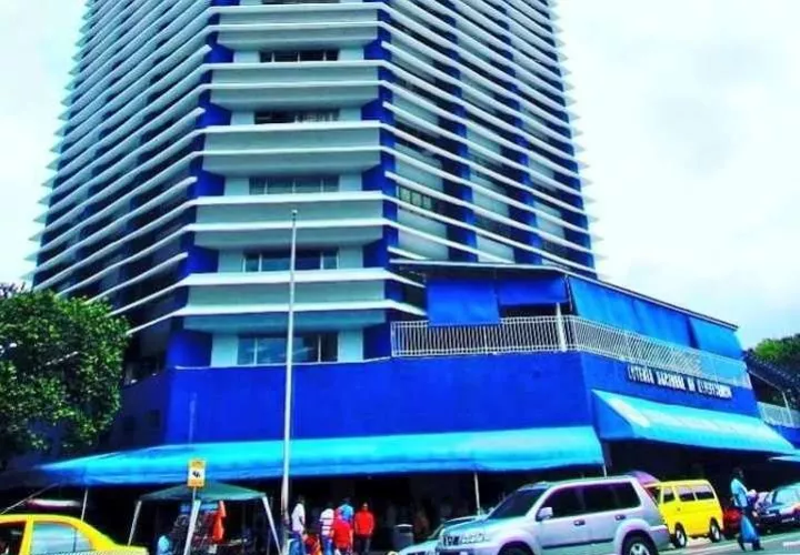 A los aprehendidos se les formulará cargo por por el delito de peculado doloso agravado.