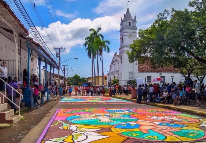 El Corpus Christi es una festividad religiosa y cultural de gran importancia para la región de Azuero.