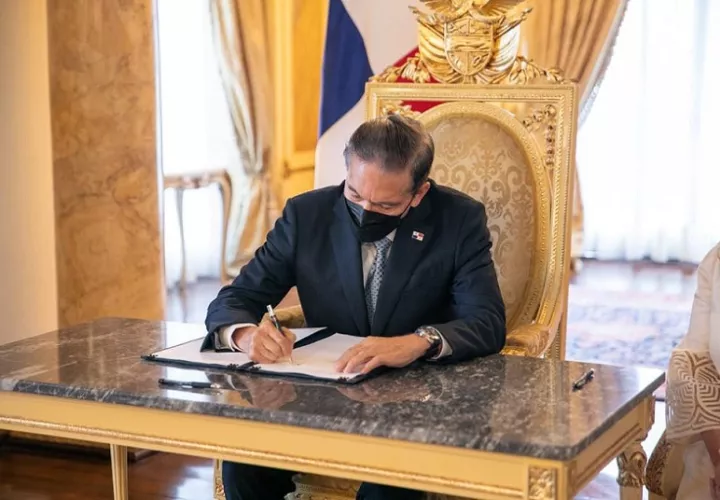 La nueva ley establece los lineamientos para la transformación, el perfeccionamiento, el bienestar del educador.