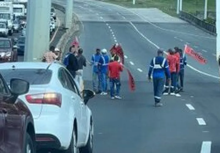 Cierre a la altura del Corredor Norte.