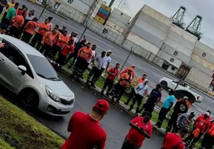 Conflicto laboral en los puertos.