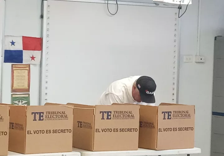 En toda la provincia de Panamá Oeste se utilizaron 104 escuelas en el proceso de votación en las elecciones primarias de PRD.