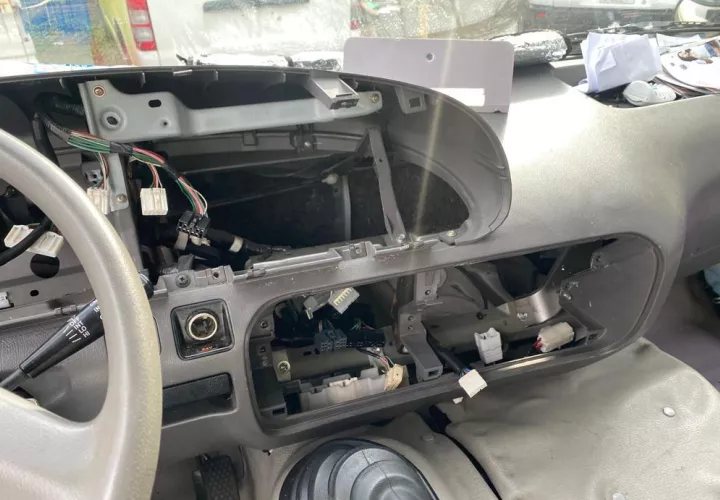 Se llevaron el tablero del bus.