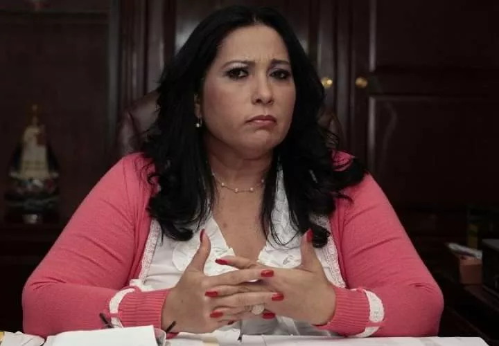 Certificaciones emitidas por diferentes instancias dan cuenta de que no se investigó a Patria Portugal por lesión patrimonial contra el Estado.