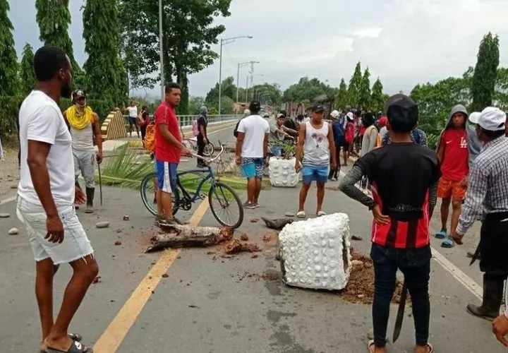Los precaristas están solicitándole que el Gobierno les brinde una solución habitacional.