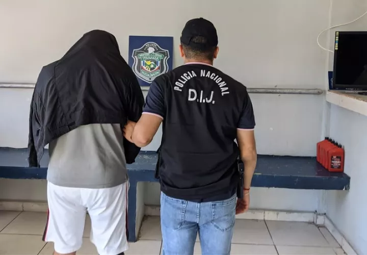 Unidades policiales de la Dirección de Investigación Judicial en el distrito de Bugaba, aprehenden a un hombre con una condena de 108 meses de prisión.