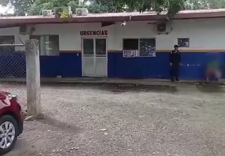 El agresor fue retenido por la Policía Nacional.