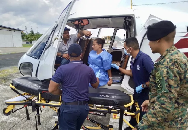 A las personas auxiliadas "se les apoya con el traslado hacia las estaciones de recepción migratoria y se les ofrece atención médica".