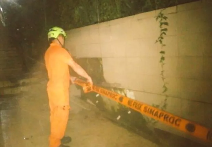 Colapso muro en edificio de Betania.