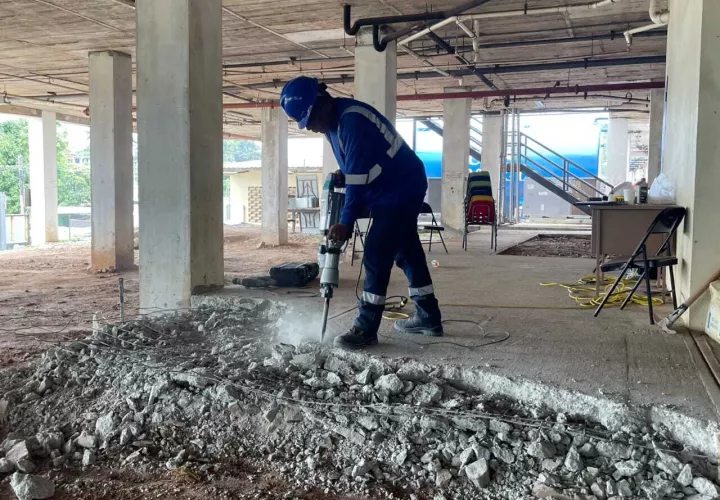 Este proyecto debe estar concluido en 9 meses.