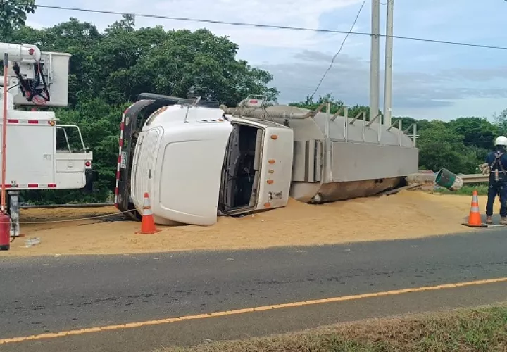 El accidente se dio la mañana de este lunes, a la altura de la comunidad de Ciénega Larga.