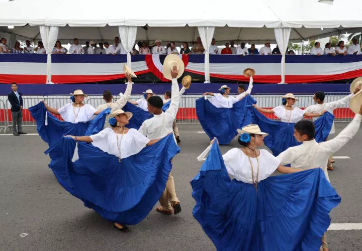 Actos oficiales están suspendidos.
