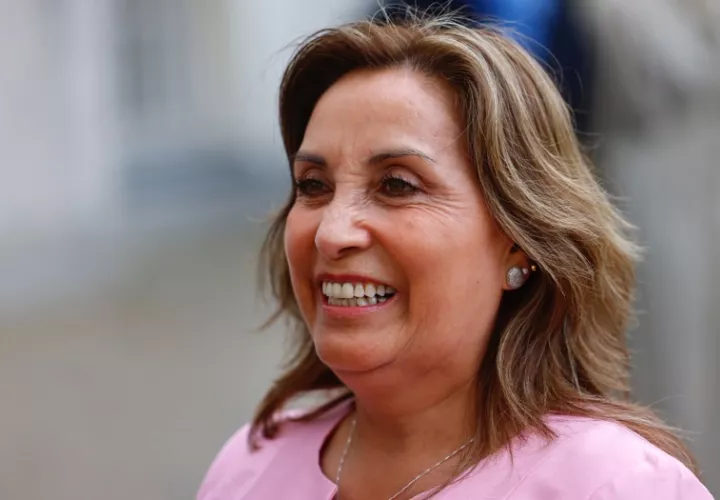 Fotografía de archivo de la presidenta de Perú, Dina Boluarte. EFE