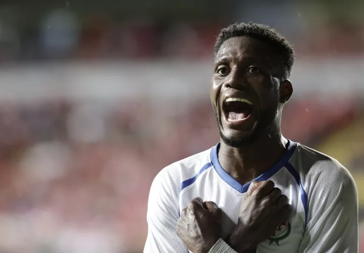 José Fajardo de Panamá celebra su gol ante Costa Rica durante el partido del pasado jueves. Foto: EFE
