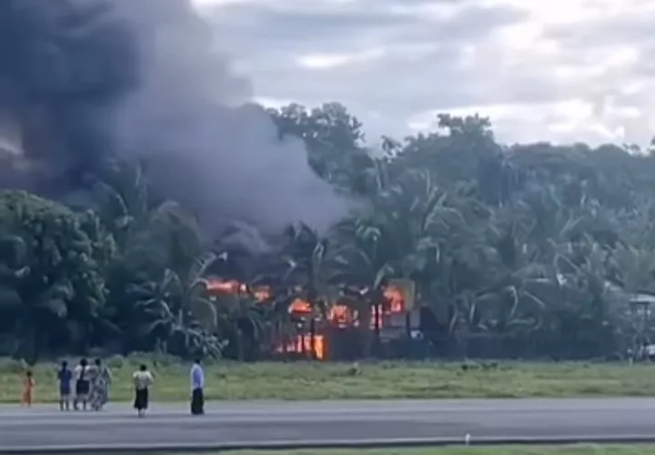 El inmueble fue consumido por las llamas en su totalidad.