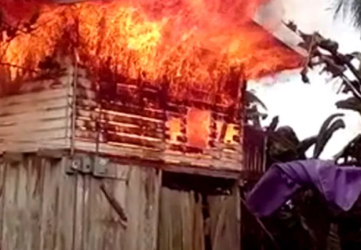 Se desconoce qué provocó este incendio... Foto: Archivo 