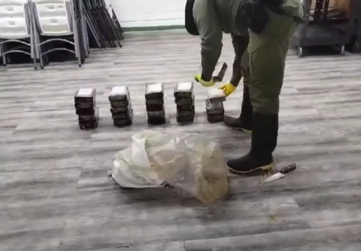 Unos 25 paquetes de droga.