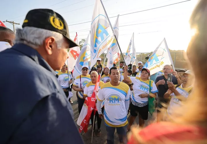  El candidato a vicepresidente José Raúl Mulino, realizó una visita a Las Mañanitas junto a su esposa, Maricel de Mulino, y el presidente del partido Alianza y candidato a diputado, José Muñoz, así como Margarita Vásquez, candidata a representante