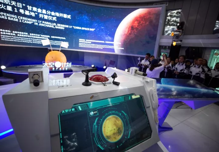 La tecnología se basa en una arquitectura de grabación planar 3D que permite almacenar datos en cientos de capas. EFE