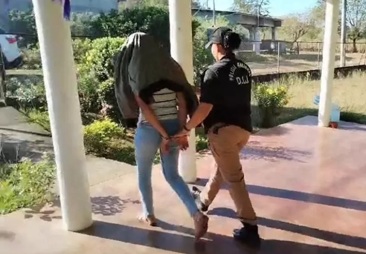 La sospechosa fue aprehendida ayer lunes en Aguadulce, provincia de Coclé.
