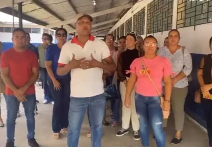 Educadores exigen ser nombrados por el Meduca.