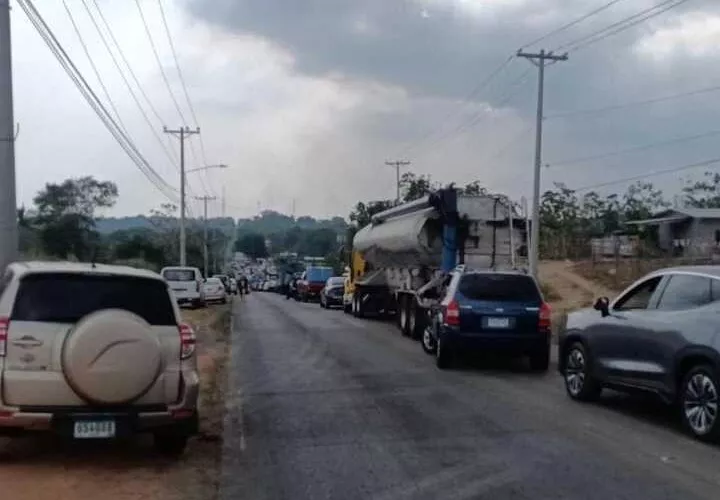 Cogestionamiento vehicular por la protesta a la altura de Las Garzas.