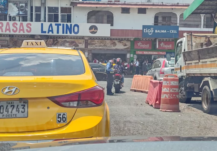 Transporte "pirata" se toma Panamá Oeste.