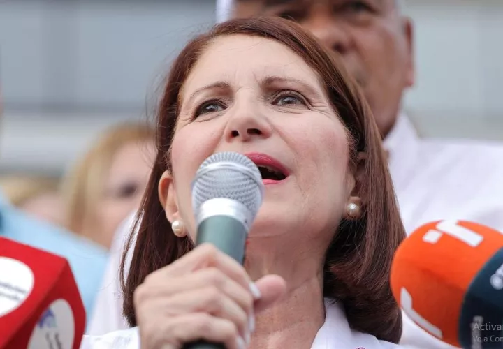 Marta de Martinelli dice que las designaciones de los ministros han sido excelentes.