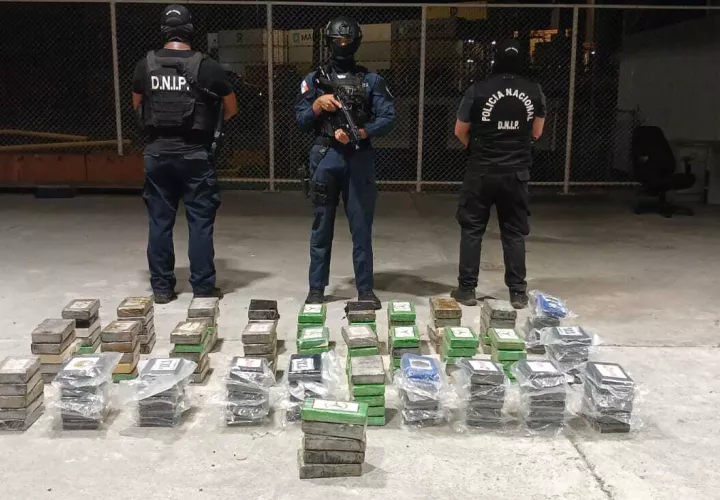 Hallan la droga en dos distintos contenedores.