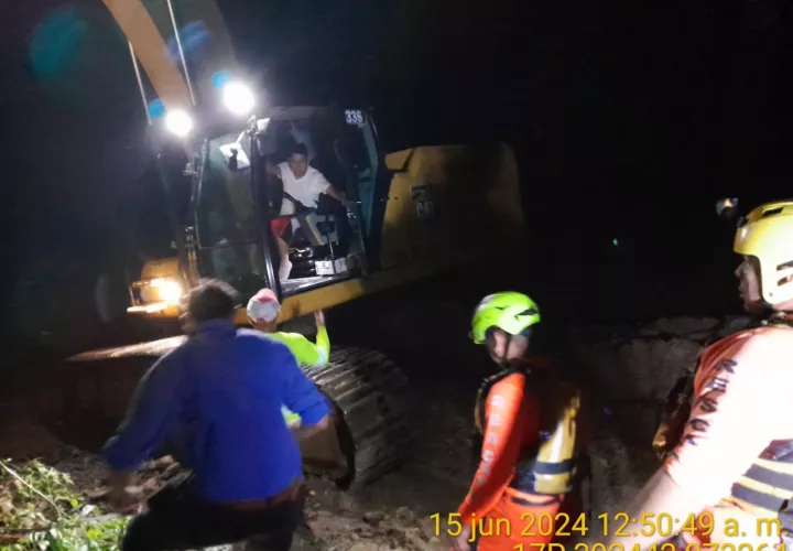Rescate exitoso de los trabajadores de la empresa constructora.