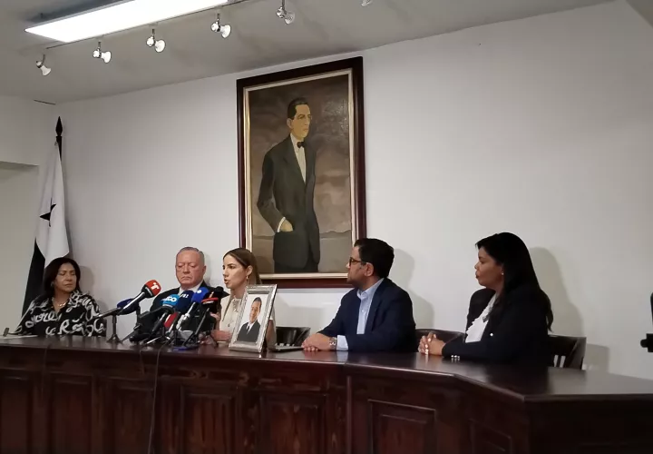 Conferencia de prensa de Mossack Fonseca.