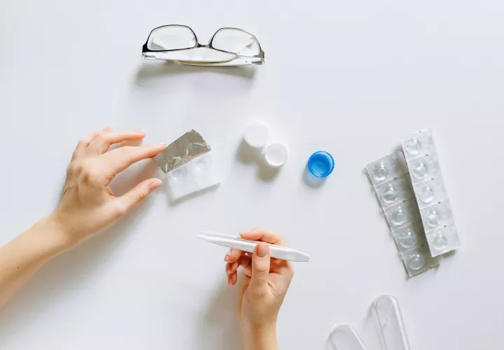 Los expertos señalan que el abuso de las pantallas favorece potencialmente al desarrollo de miopía. Foto: Prexels