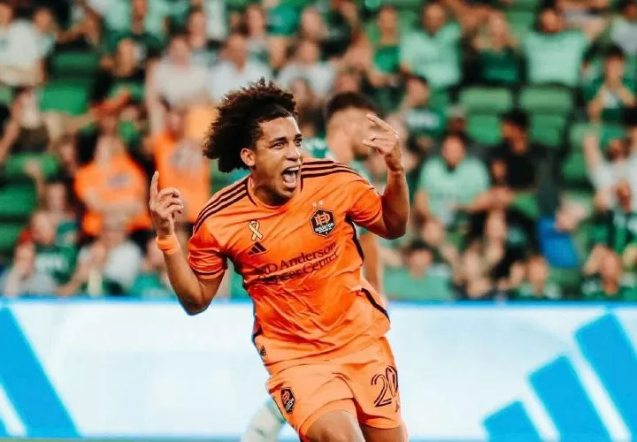 Adalberto Carrasquilla estaría llegando al fútbol de México.