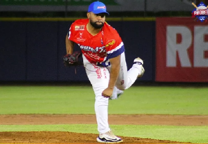 Antonio Frías es uno de los pitchers que forma parte del roster de las Águilas.